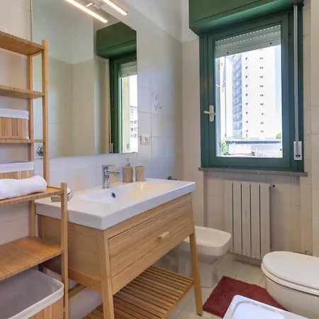 97a - Elegante In Fronte Mare شقة سيلفي مارينا